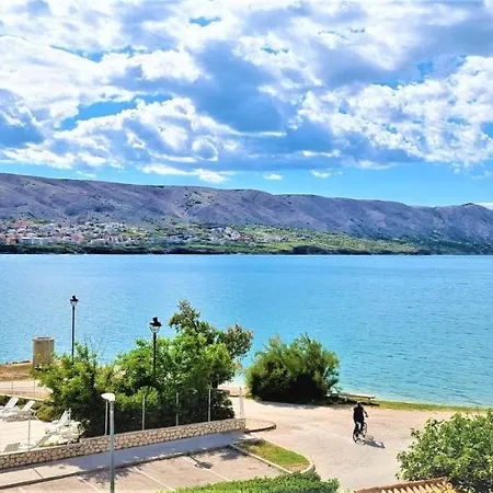 Kajgo-pag Pag Town
