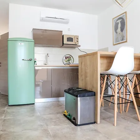 Kajgo-pag Apartment *