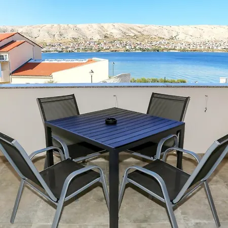Kajgo-pag Apartment *